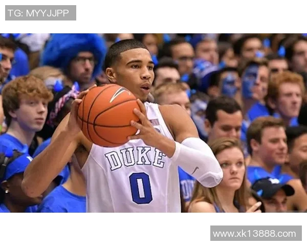 塔图姆担任运营总监向杜克队员传达支持与关怀信息