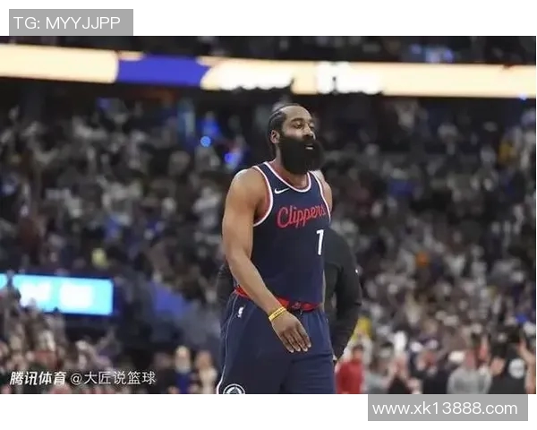 美媒呼吁哈登迅速申请交易以免错失最佳时机